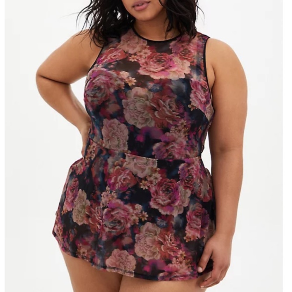 TORRID NWT FLORAL PEPLUM UNDERWIRE SWIMSUIT
